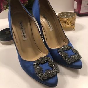 Manolo Blahnik Hangisi 39
